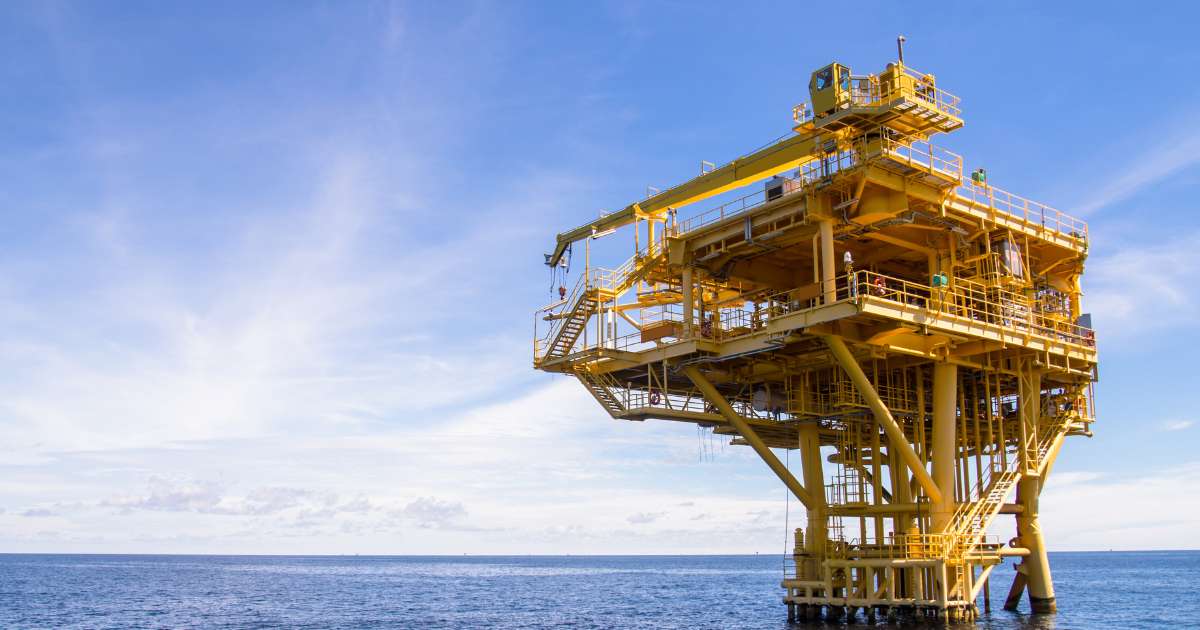Oil rig on the ocean