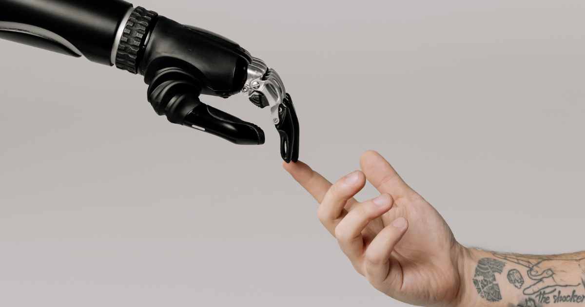 robot and human hands